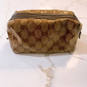 Gucci makeup bag